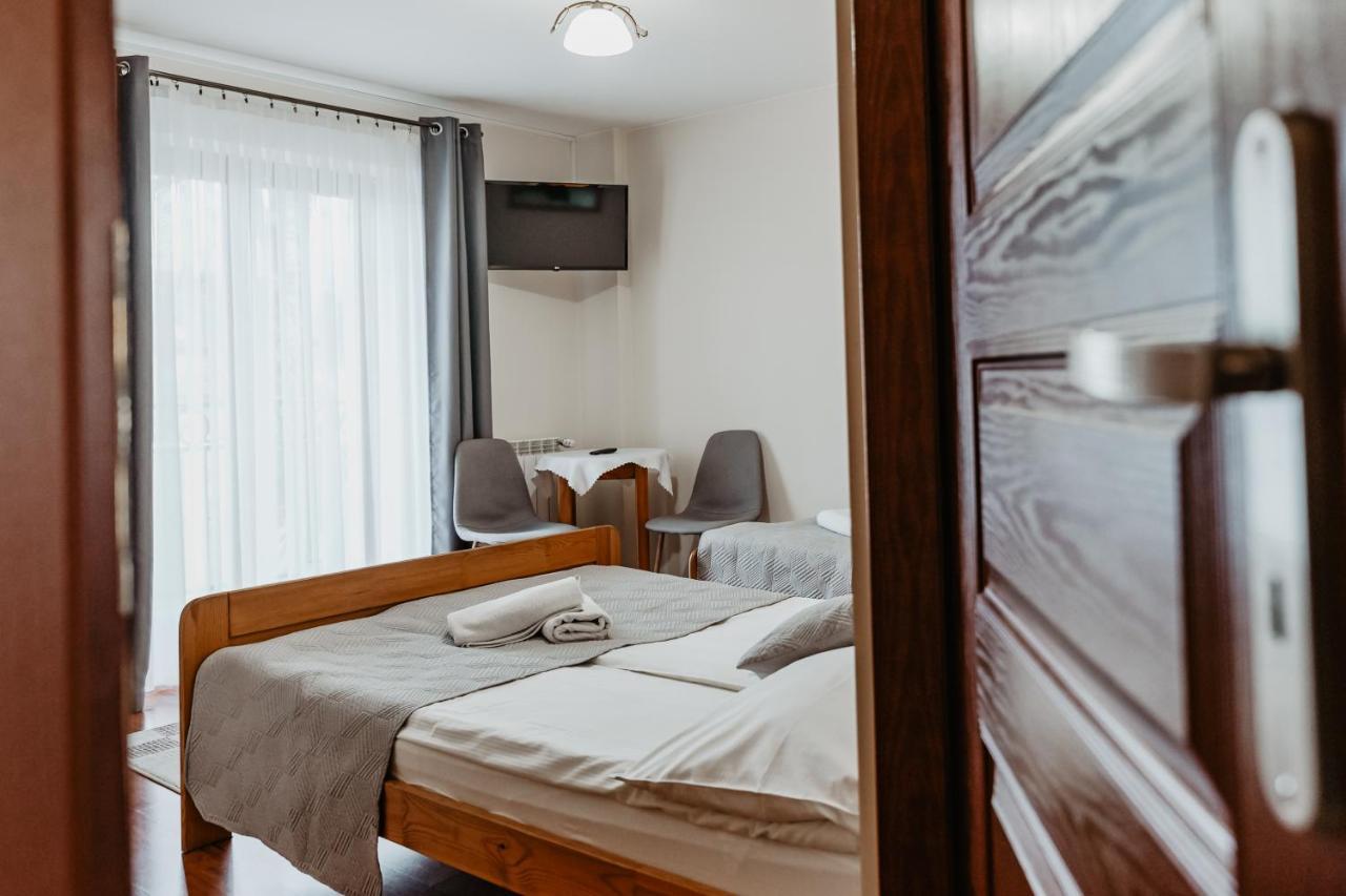 Pokój trzyosobowy z balkonem